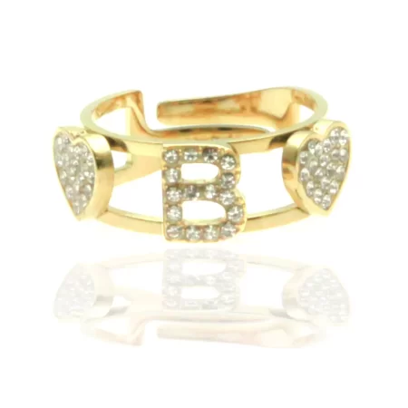 Anello con lettera b in acciaio dorato e strass all0089
