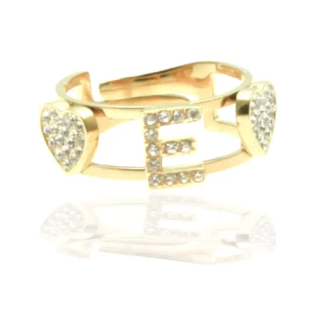 Anello con lettera e in acciaio dorato e strass all0092